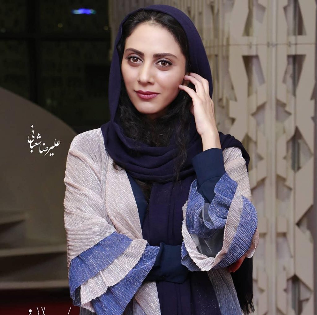 بیوگرافی مونا فرجاد + عکس های همسر و خانواده در مورد زندگی شخصی